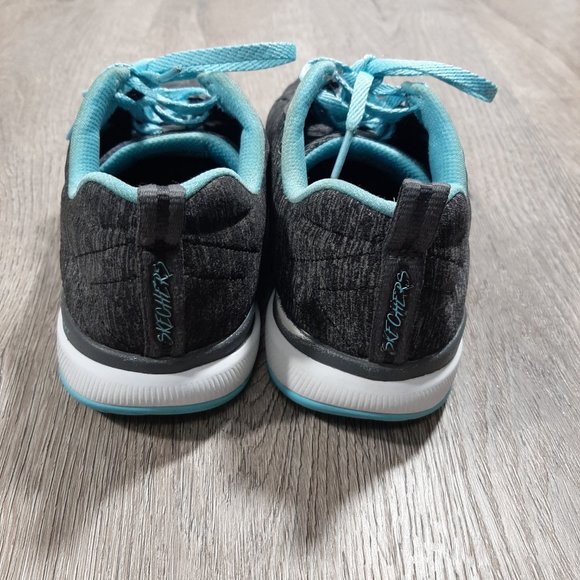 Sketchers Air-Cooled Memory Foam Size 7 - Picture 6 of 15